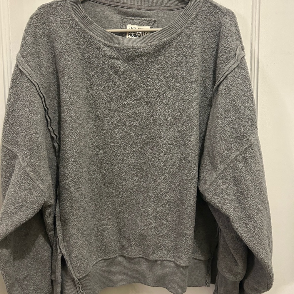 American Eagle woman’s Gray oversized Sweater